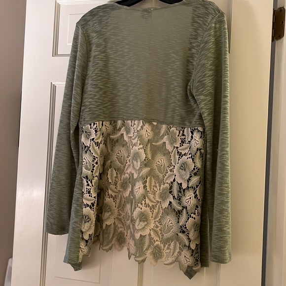 Sweater sets for you. - Picture 2 of 5